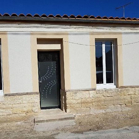 Maison de caractère en plein cœur de Margaux Villa Esterno foto