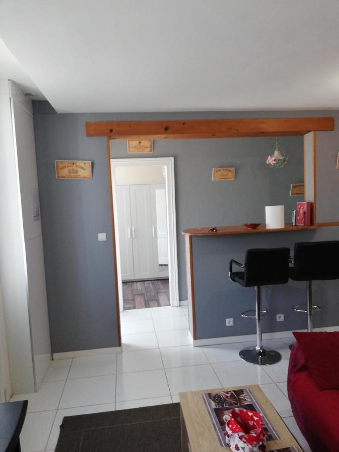 Maison de caractère en plein cœur de Margaux Villa Esterno foto